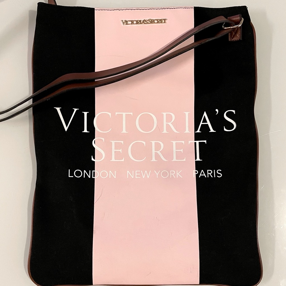 Victoria’s Secret Tote